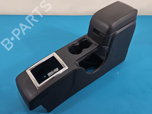 Used Armrest / Center console Armrest / Center console 38148268 38148268