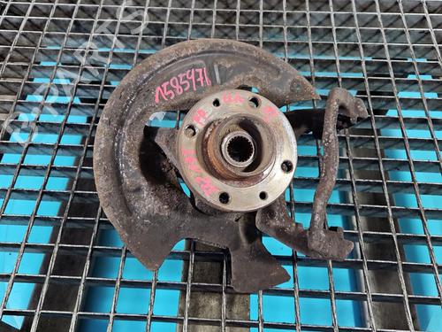 Used Right front steering knuckle Right front steering knuckle RENAULT CLIO III (BR0/1, CR0/1) 1.2 16V (BR02, BR0J, BR11, CR02, CR0J, CR11) (75 hp) 37848266 37848266
