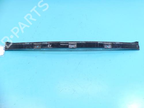 Used Rear bumper bracket Rear bumper bracket TESLA MODEL S (5YJS) 70D AWD (525 hp) 37880055 37880055
