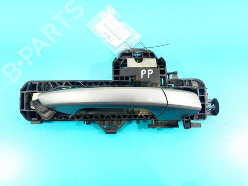 front-right-exterior-door-handle-mercedes-benz-glk-class-x204-2008-2009-2010-2011-2012-2013-2014-2015-37881070 main image