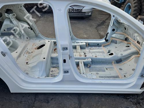 Used Right sideskirt Right sideskirt 38754507 38754507