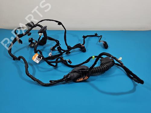 BP38147938E16 main image