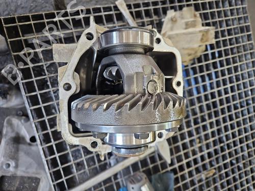 Used Rear differential Rear differential 37845981 37845981
