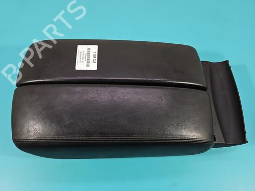 Used Armrest / Center console Armrest / Center console 38122895 38122895
