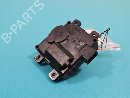 Used Heater blower motor Heater blower motor SUZUKI SX4 S-Cross (JY) 1.4 Hybrid (Mild Hybrid) AllGrip (AKK 414) (129 hp) 37811965 37811965