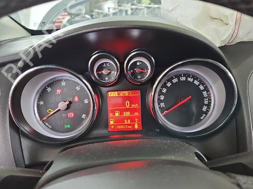 Used Instrument cluster Instrument cluster 38132788 38132788