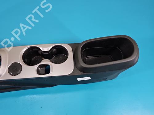 Armrest / Center console FIAT 500X (334_) 2.0 D Multijet 4x4 (334AXB22, 334AXD2B) | BP40038188I20 - Image 3