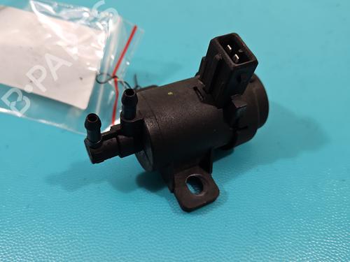 Used Electronic sensor Electronic sensor 38118122 38118122