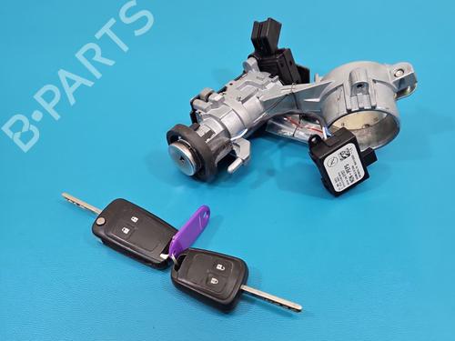 ignition-barrel-opel-zafira-tourer-c-p12-2011-37859046 main image