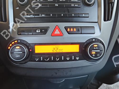 Used Climate control Climate control 37854325 37854325