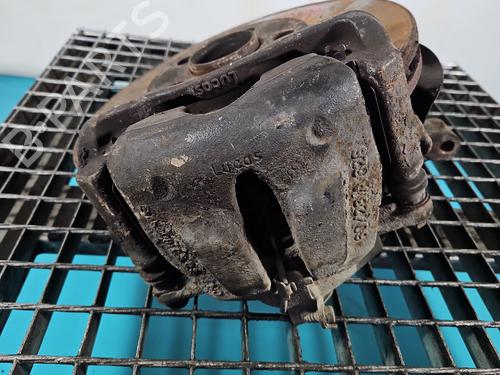 Used Right front brake caliper Right front brake caliper 37839150 37839150