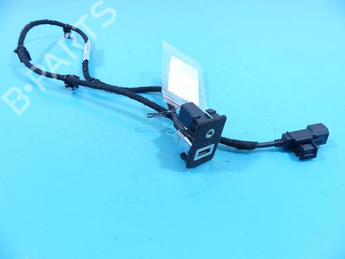 electronic-module-ford-mondeo-iv-turnier-ba7-2007-2008-2009-2010-2011-2012-2013-2014-2015-37887067 main image