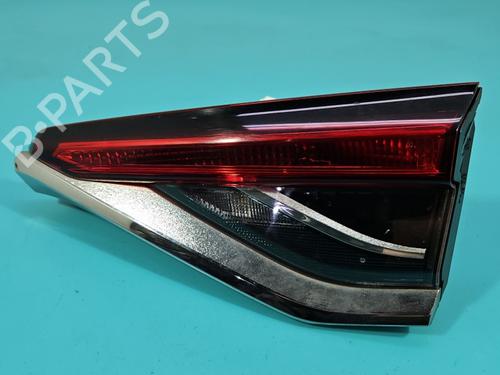 right-tailgate-light-toyota-corolla-saloon-_e21_-2019-37849764 main image