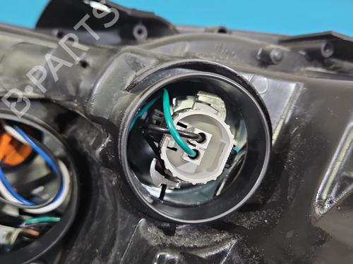 Right headlight VW GOLF VI (5K1) 2.0 TDI | BP38783317C29 - Image 10