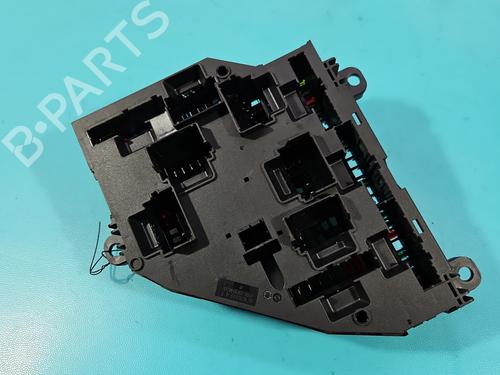 Fuse box BMW 5 (F10) 520 i | BP37820541E1  - Image 9