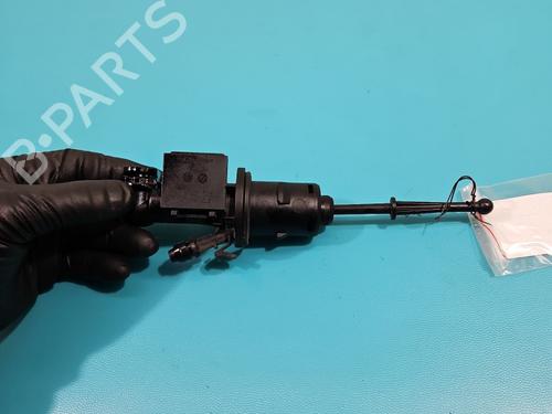 Clutch slave cylinder VW PASSAT CC B6 (357) | BP38120448M113 - Image 4