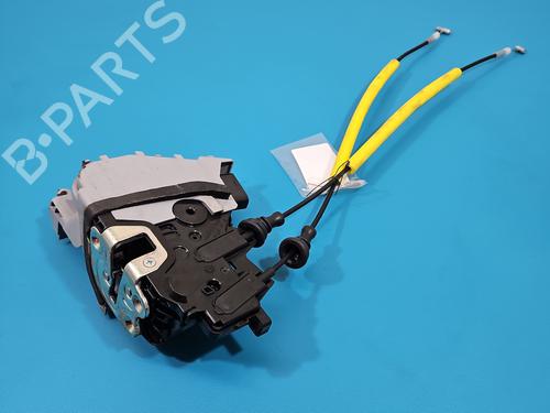 front-left-lock-kia-stinger-ck-2017-38146936 main image