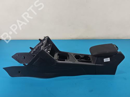 Used Armrest / Center console Armrest / Center console 37830087 37830087
