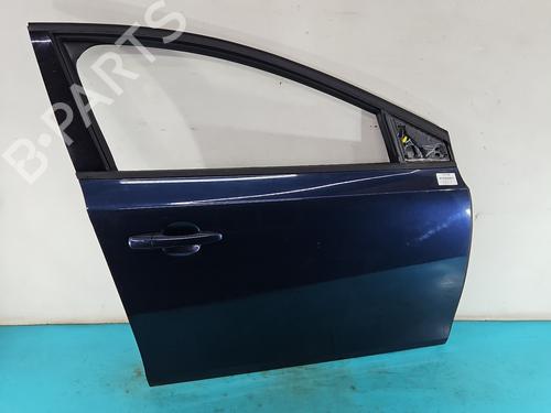 right-front-door-volvo-v40-hatchback-525-2012-2013-2014-2015-2016-2017-2018-2019-38135978 main image