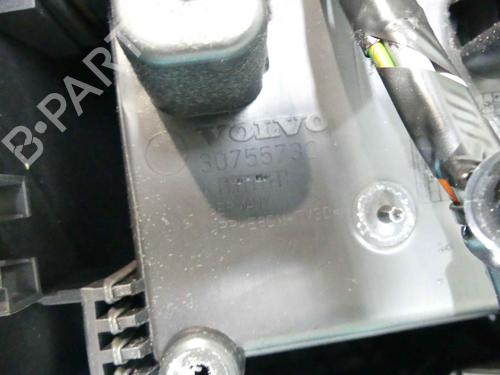 Armrest / Center console VOLVO V60 I (155) D4 AWD | BP37885394I20 - Image 9