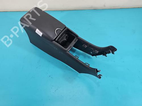 Used Armrest / Center console Armrest / Center console 38148660 38148660