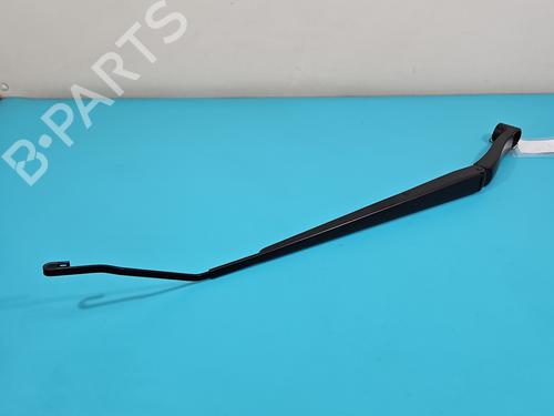 Used Front windshield wiper arm Front windshield wiper arm 38133939 38133939
