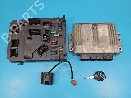 Used Engine control unit (ECU) Engine control unit (ECU) 39561437 39561437