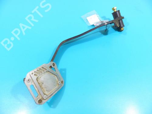Pedale Pedale MITSUBISHI PAJERO I Canvas Top (L04_G) 2.6 (L042G, L047G) (103 hp) 37883856 37883856