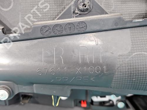 Front right panel TOYOTA COROLLA Saloon (_E21_) 1.8 VVTi Hybrid (ZWE211) | BP37820803C59 - Image 3