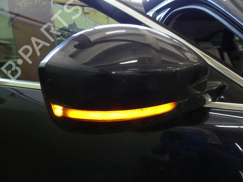 right-mirror-jaguar-f-pace-x761-2015-38114996 main image