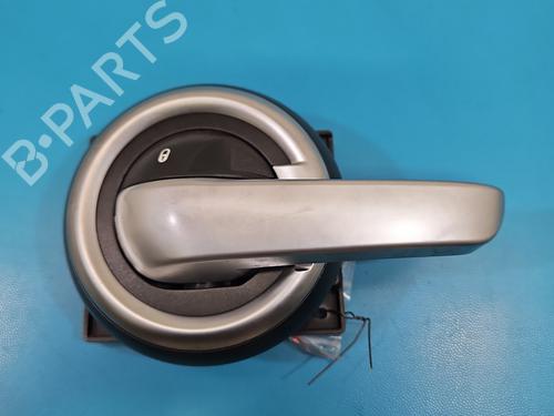 Rear left interior door handle FIAT 500X (334_) 2.0 D Multijet 4x4 (334AXB22, 334AXD2B) | BP37858967I15 - Image 2