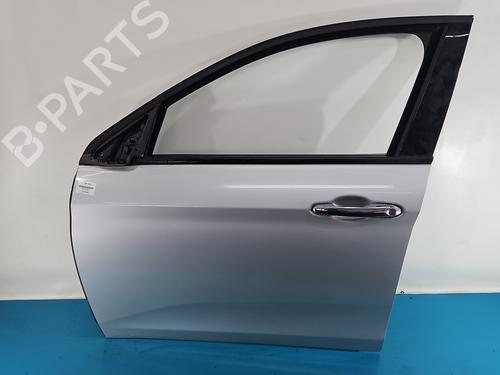 left-front-door-fiat-tipo-saloon-356_-357_-2015-37845539 main image