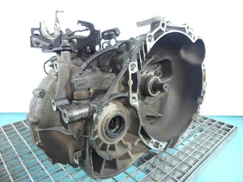 gearbox-kia-carens-iii-mpv-un-2006-2007-2008-2009-2010-2011-2012-2013-37809300 main image