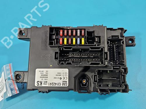 Fuse box OPEL CORSA D (S07) 1.3 CDTI (L08, L68) | BP38264788E1 - Image 2