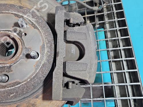 Used Right front brake caliper Right front brake caliper 38133345 38133345