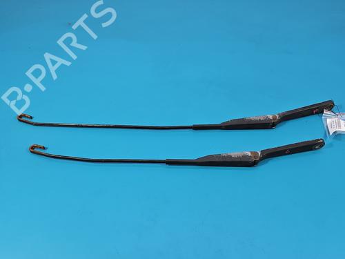 Used Front windshield wiper arm Front windshield wiper arm 38797156 38797156