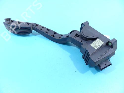 Used Pedal Pedal 37806081 37806081