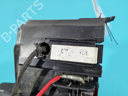 Fuse box SKODA RAPID Spaceback (NH1) 1.4 TDI | BP37859074E1 - Image 10