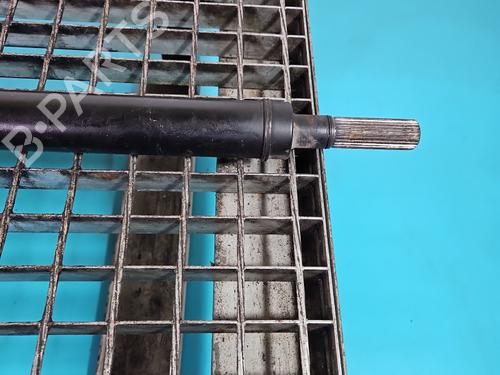 Driveshaft BMW 5 (G30, F90) 520 d xDrive | BP37829093M37 - Image 2