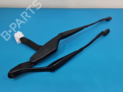 Used Front windshield wiper arm Front windshield wiper arm 38014032 38014032