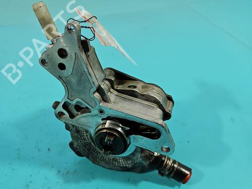 vacuum-pump-vw-passat-b55-variant-3b6-2000-2001-2002-2003-2004-2005-37858543 main image