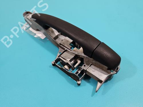 Used Front right exterior door handle Front right exterior door handle TOYOTA PROACE Van (MDX_) 2.0 D (MDX3) (128 hp) 38136160 38136160