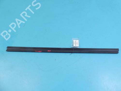 rubber-door-seal-toyota-proace-van-mdz_-2016-37889862 main image