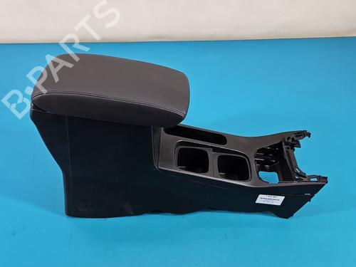 Used Armrest / Center console Armrest / Center console SUZUKI VITARA (LY) 1.6 (APK 416) (120 hp) 40015148 40015148