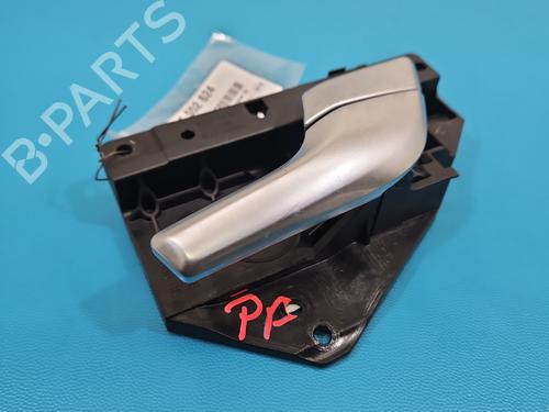 Used Front right interior door handle Front right interior door handle 37829823 37829823