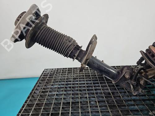 Used Right front shock absorber Right front shock absorber MERCEDES-BENZ B-CLASS Sports Tourer (W246, W242) B 200 CDI / d (246.208) (136 hp) 37832904 37832904