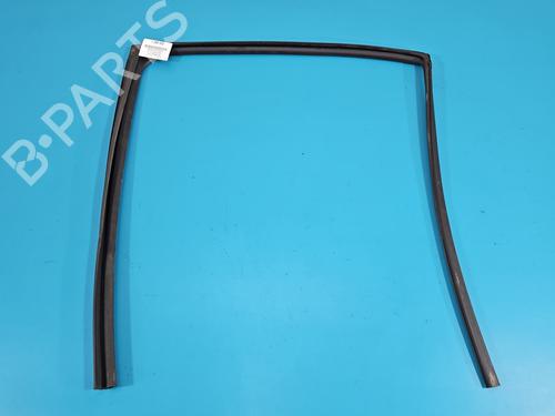 rubber-door-seal-toyota-corolla-saloon-_e21_-2019-37849757 main image