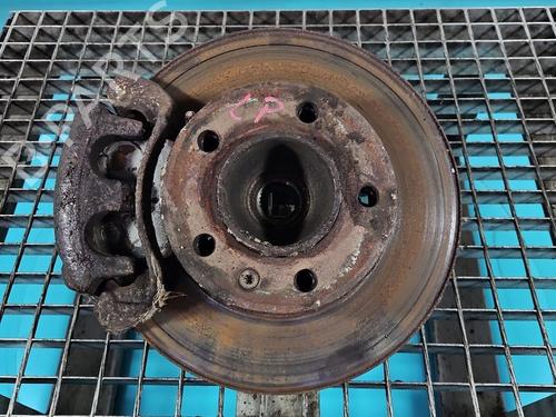Used Left front steering knuckle Left front steering knuckle RENAULT MASTER II Van (FD) 2.5 dCi 120 (FD0M, FD0U, FD0W, FD2M, FD2W, FD3M, FD3U,... (115 hp) 40504820 40504820