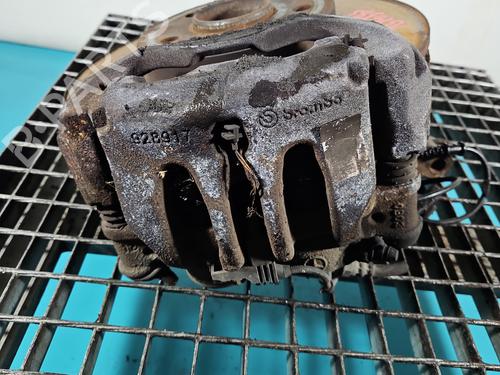 Used Right front brake caliper Right front brake caliper 38149144 38149144