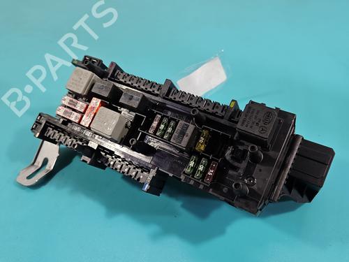 Used Fuse box Fuse box 37847680 37847680